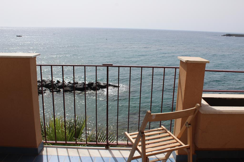 Appartamento Vista D'Incanto Giardini-Naxos Zewnętrze zdjęcie